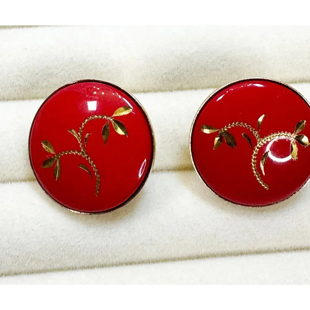 Vintage Red Enamel Gold Leaf Clip On Earrings Round 3/4